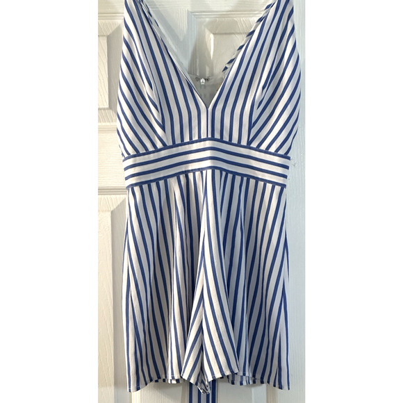 Gianni Bini Striped‎ Blue & White Romper Size XS - Picture 13 of 16